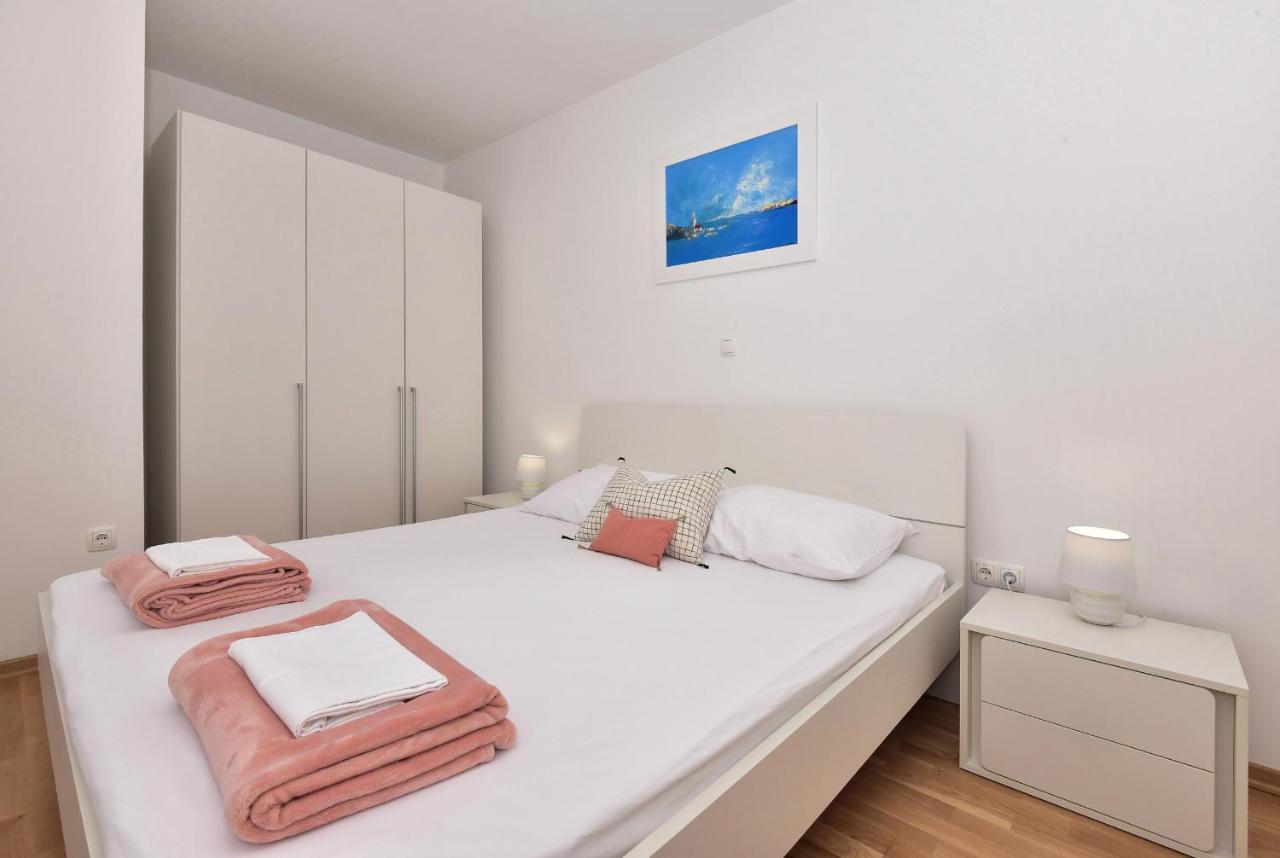 Sunshine Apartment Makarska Exteriör bild