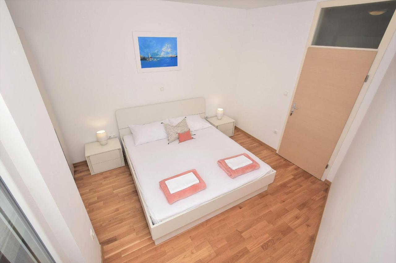 Sunshine Apartment Makarska Exteriör bild